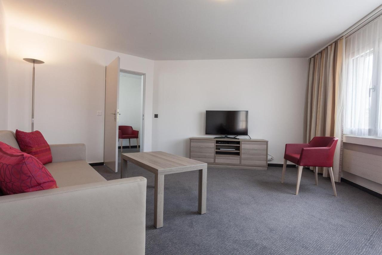 Ema House Serviced Apartments Aussersihl ซูริก ภายนอก รูปภาพ